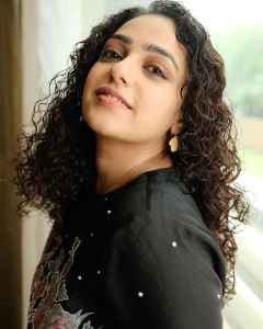 nithya-menon-new-photoshoot-in-black-kurti-004