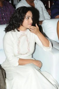nitya-menon-latest-pics50