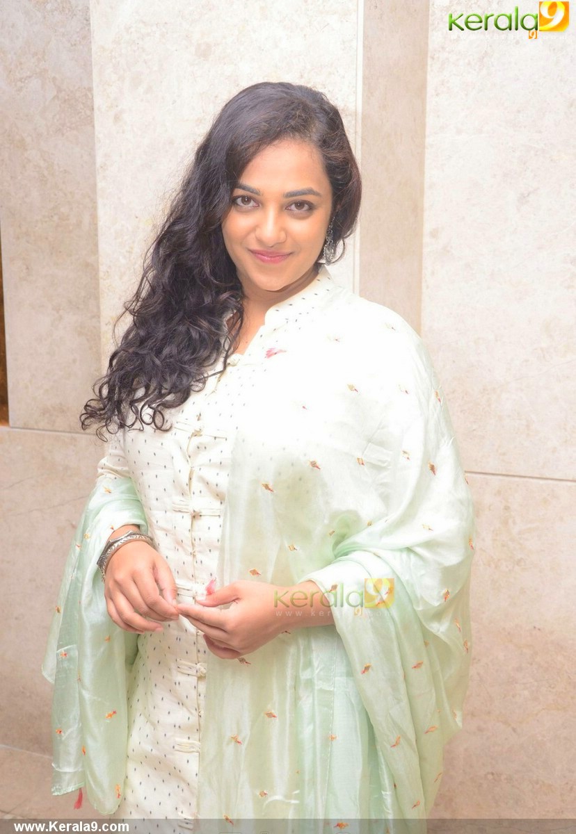 nithya-menon-latest-pictures-30020
