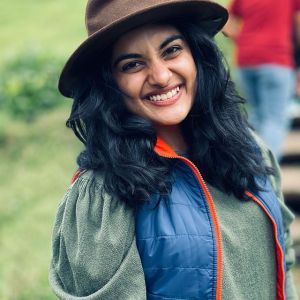 2_nivetha-thomas-latest-pics-004