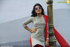 7990niveditha_thomas_photos_77-003