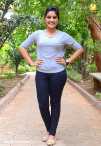 niveda-thomas-latest-photoshoot-0913-01117