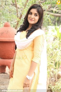niveda-thomas-latest-pics-00355