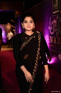 niveda-thomas-latest-pics-093-00886