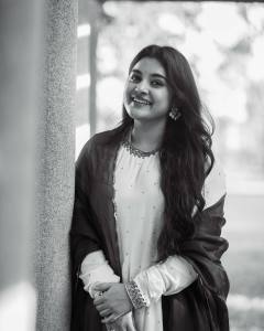 nivetha-thomas-beautiful-salwar-suit-images-013
