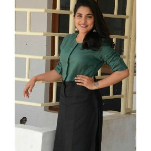nivetha thomas hd photos-10