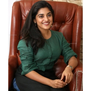 nivetha thomas hd photos-2