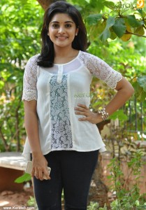 nivetha-thomas-latest-photos-100-00836