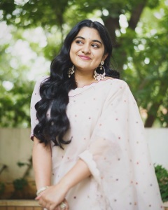 nivetha-thomas-latest-photos-and-looks-024