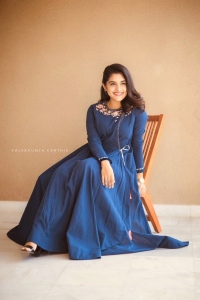 nivetha-thomas-latest-pics-09244