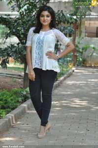 nivetha-thomas-latest-stills-40063