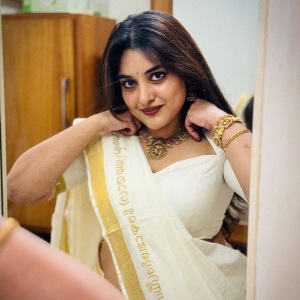 nivetha-thomas-makeup-style-photos-010
