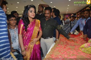 nivetha-thomas-photos-444-00183