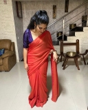 1_nivetha-thomas-photos-in-saree-001