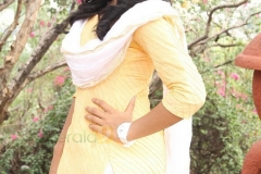 niveda-thomas-latest-pics-01013