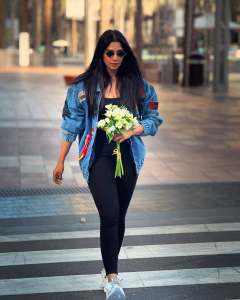 nyla-usha-in-fashion-outfit-photos-004