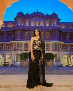 nyla-usha-in-fashion-outfit-photos-006