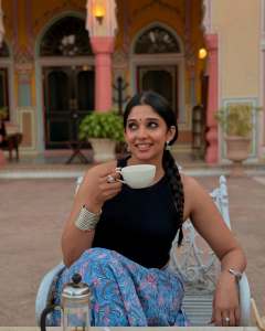 nyla-usha-in-fashion-outfit-photos-010