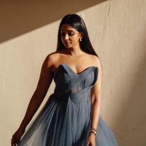 nyla-usha-in-gray-Tulle-Ball-Gown-dress-photo-003