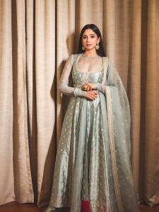 nyla-usha-in-party-wear-outfit-photos-011