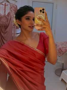 nyla-usha-in-saree-photos