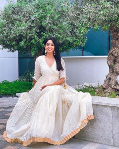 nyla-usha-latest-photoshoot-003
