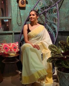 nyla-usha-latest-photoshoot-005