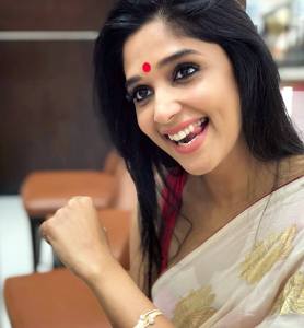 nyla usha pictures-004