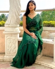 nyla-usha-profile-photos-002