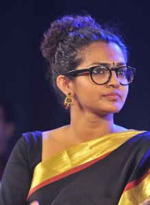 parvathy-menon-latest-pictures-300-00165