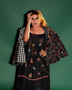 parvathy-thiruvothu-different-shades-trending-photos-006