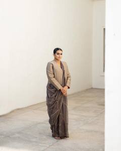 parvathy-thiruvothu-different-shades-trending-photos-034