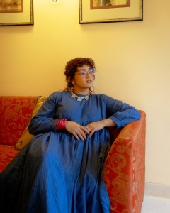 parvathy-thiruvothu-in-green-long-dress-photos-001