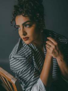 parvathy-thiruvothu-in-latest-trending-outfit-attire-ideas-photos-001