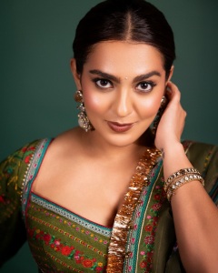 parvathy-thiruvothu-in-lehenga-style-latest-ideas-photos-004
