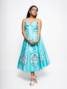 parvathy-thiruvothu-in-light-blue-gown-type-dress-style-photos-007