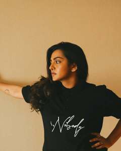 parvathy-thiruvothu-in-makeup-look-latest-photos-002