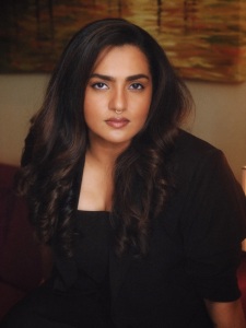 parvathy-thiruvothu-in-makeup-look-latest-photos-003