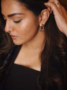 parvathy-thiruvothu-in-makeup-look-latest-photos-008