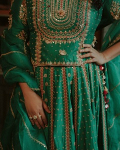 parvathy-thiruvothu-in-party-wear-lehenga-dress-green-colour-photos-003