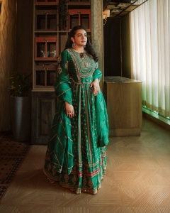 parvathy-thiruvothu-in-party-wear-lehenga-dress-green-colour-photos-005