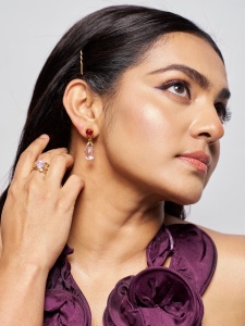 parvathy-thiruvothu-latest-makeover-look-photos-005