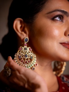 parvathy-thiruvothu-latest-makeover-look-photos-011