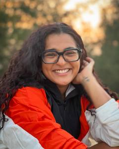 parvathy-thiruvothu-new-photos-without-makeup-001