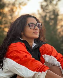 parvathy-thiruvothu-new-photos-without-makeup-003