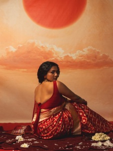 parvathy-thiruvothu-stylish-outfit-images-020