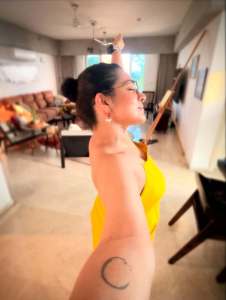 parvathy-thiruvothu-viral-photos-latest