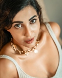 parvathy-nair-latest-model-photos-011