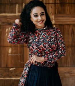 pearle maaney instagram photos 9098-005