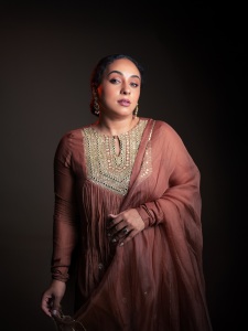 pearle-maaney-latest-ornaments-collection-photos-007